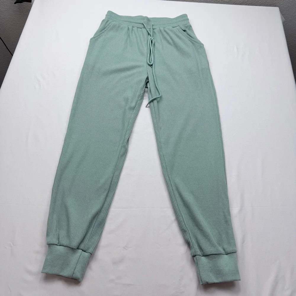 PRETTY-GARDEN knitted loungewear outfit. Ribbed 2pc set